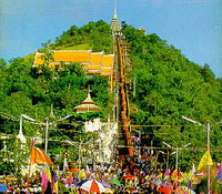 วันออกพรรษา หรือ วันมหาปวารณา