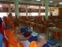 ส่วนหนึ่งของบรรยากาศการออกตรวจเยี่ยมสนามสอบนักธรรมโท-เอก